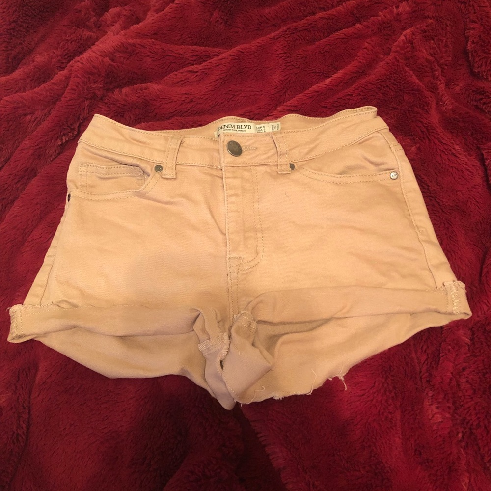 High Waisted Cream Shorts
